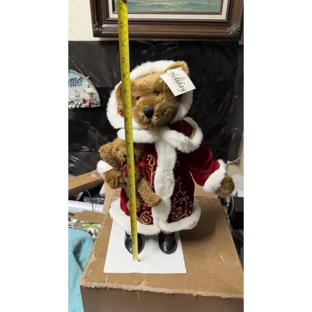 Holiday Elegance Christmas Bear Couple 22” Plush Figurines w Dogs Decor‎